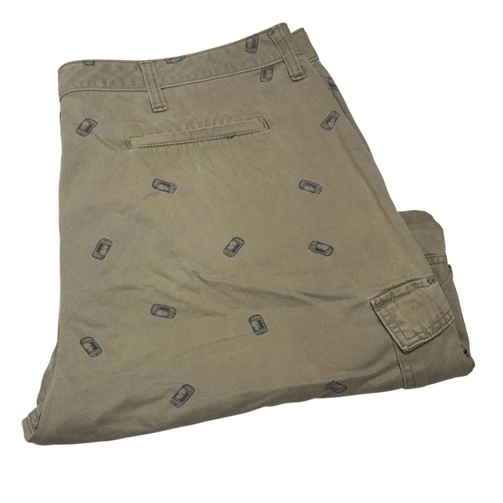 Wrangler Cargo Shorts Mens 42 Khaki Beer Can Print Cotton 60SFWK4 Novelty Summer